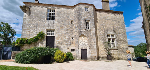 Bouniagues - Château